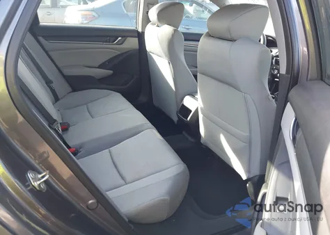 2018 Honda Accord Lx z USA, uszkodzony, nr VIN 1HGCV1F11JA141127